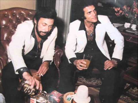 Duo Ouro Negro, Dan​ç​a do Robalinho - Part 1 & 2