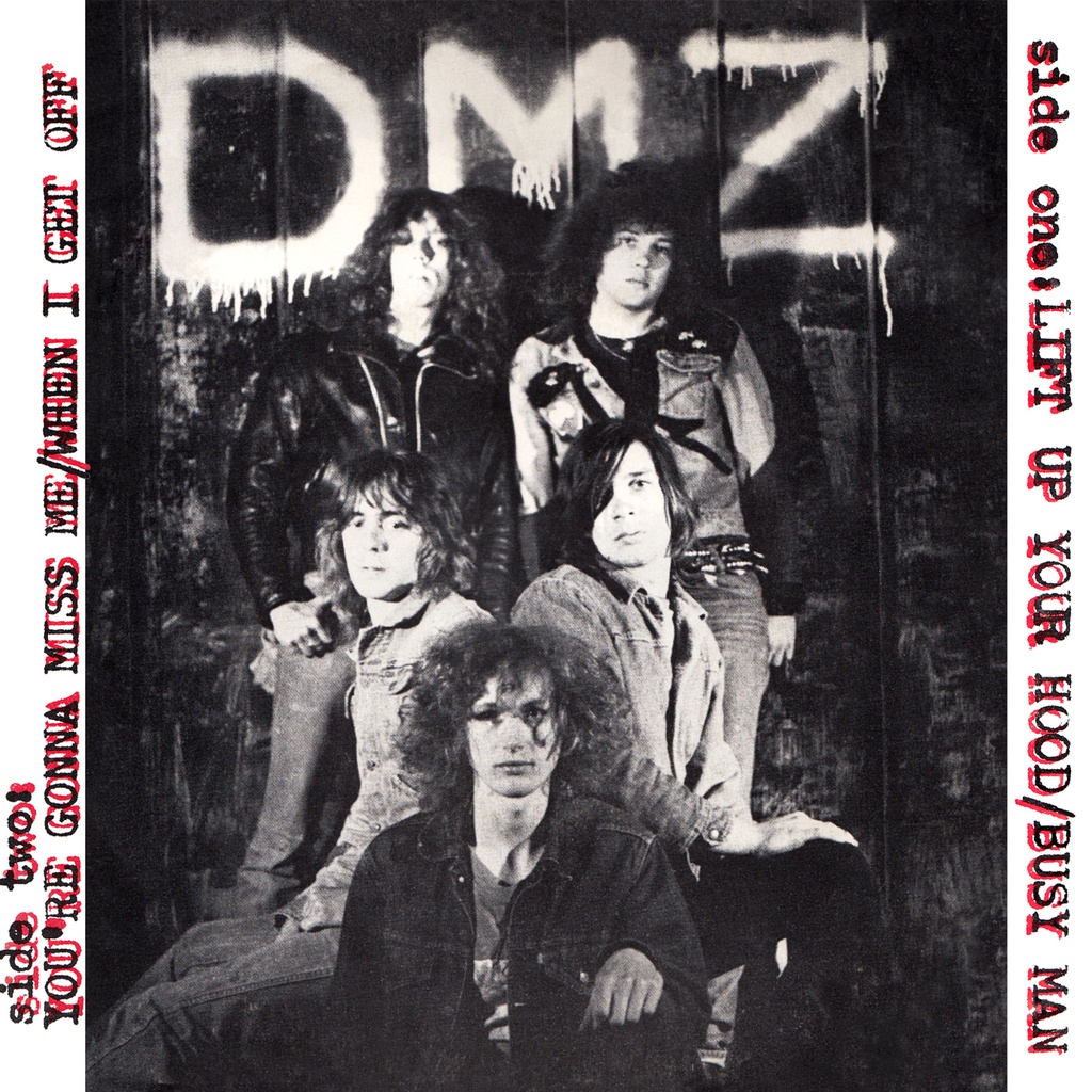 [MR 7369] Dmz, Lift Up Your Hood